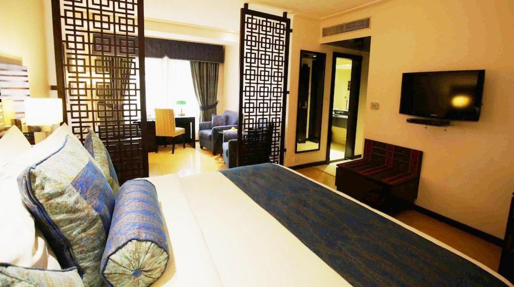 Park Lane Hotel Lahore Eksteriør billede