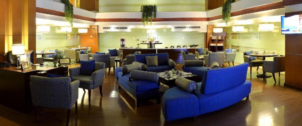 Park Lane Hotel Lahore Eksteriør billede